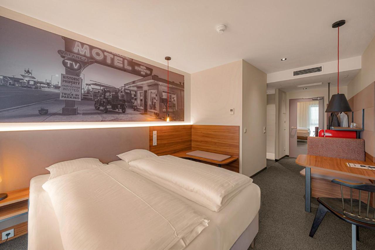 Zuendwerk - Motel Strasshof an der Nordbahn المظهر الخارجي الصورة